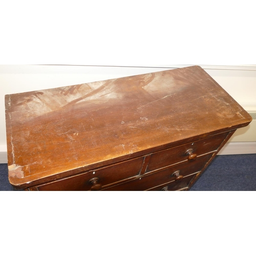 888 - A 19th Century mahogany straight front chest of drawers, 2 short, 3 long graduated drawers with wood... 