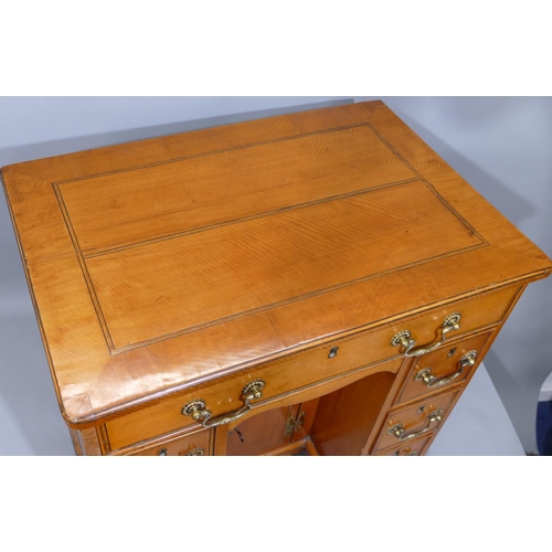 895 - A 19th Century satinwood small kneehole desk with inlaid banding, centre drawer above single panel d... 