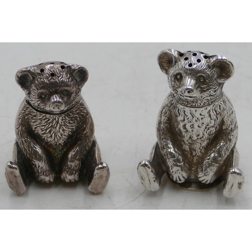 197 - 2 Edward VII silver novelty pepper pots in form of seated teddy bears, Birmingham 1909, makers mark ... 