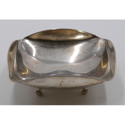 247 - A 925 silver square sweetmeat dish on 4 turned feet, 16.2cm wide, 4.3oz.