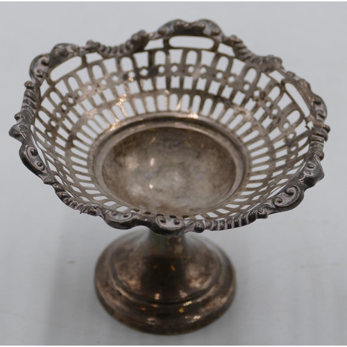 264 - A small Birmingham silver sweetmeat dish with scallop shaped rim with pierced decoration all round o... 