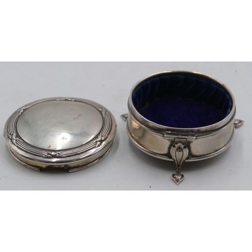 287 - A Birmingham silver round trinket box with hinged lid (hinge a/f) enclosing blue velvet interior and... 