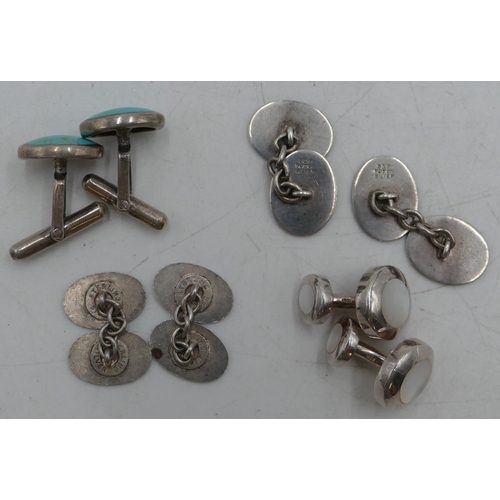 352 - 4 pairs of gentleman's silver cufflinks, 38.2 grams gross.