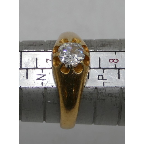 573 - An 18ct gold solitaire diamond ring, approx. 0.50ct, size O.