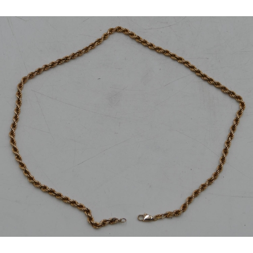 581 - A 9ct gold rope style necklace, 48cm long, 10 grams.