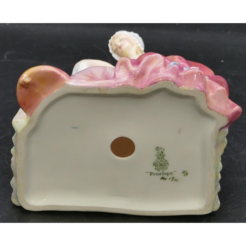 113 - A Royal Doulton figurine 