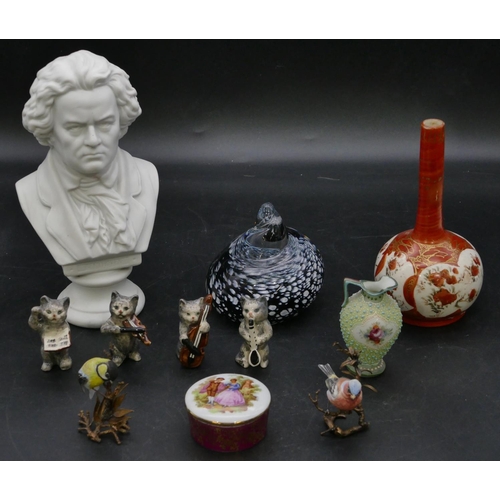 161 - A china white bust of Beethoven on round base, 19.5cm high, a Kutani round bulbous thin necked vase,... 