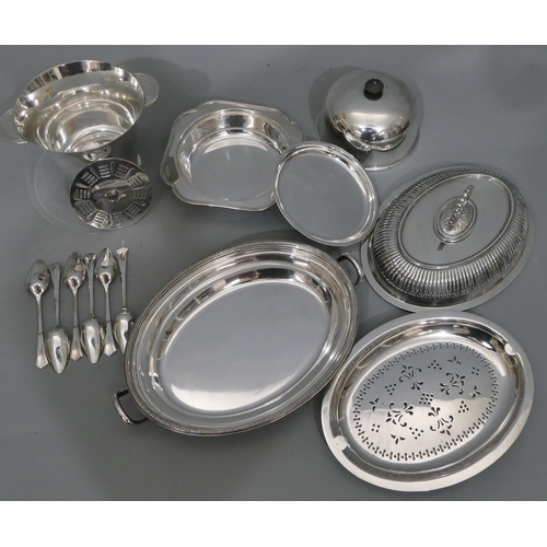 274 - An oval silver plated 2-handled entree dish with cover enclosing liner, a silver plated muffin dish ... 