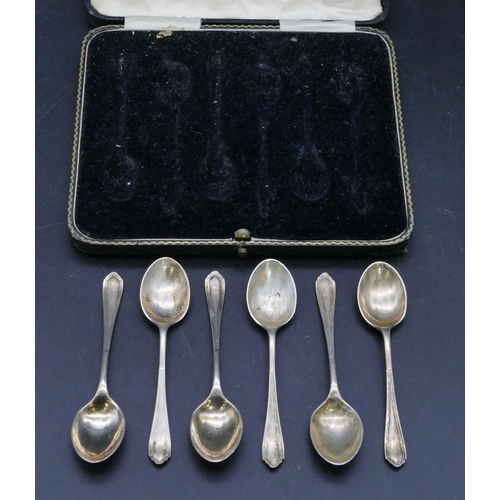 308 - A set of 6 Sheffield silver coffee spoons, makers mark HA, in fitted black leather case, 1.6oz.