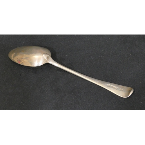 267 - A George III silver tablespoon, London 1831, 2.1oz