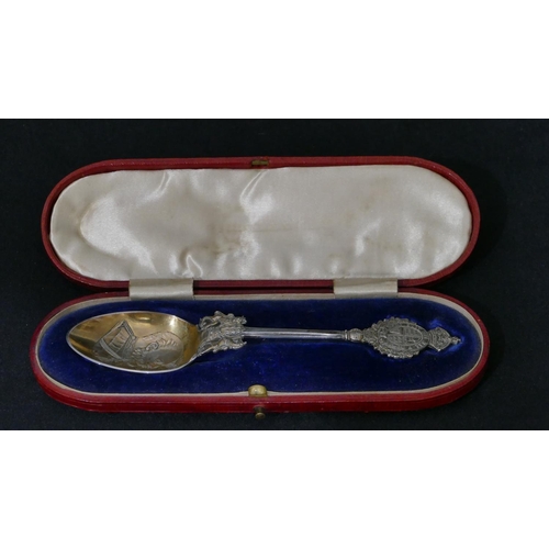 272 - A silver coloured metal Coronation spoon with gilt bowl in fitted red leather case (unmarked)