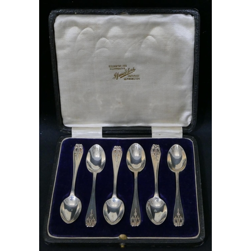 288 - A set of 6 London silver teaspoons, maker's mark D.F, in fitted leather case, 2oz