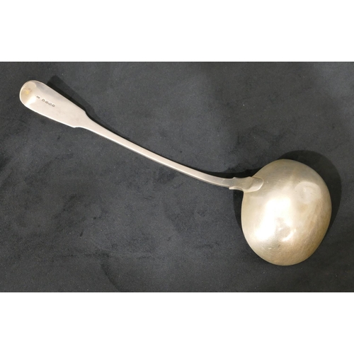 313 - A George III silver soup ladle, London 1815, maker's mark S.H., 7.2oz