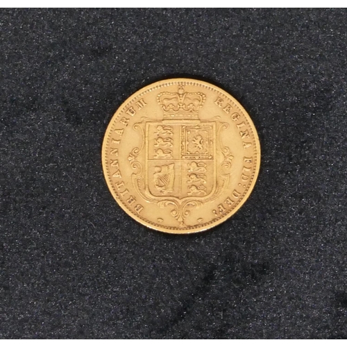 432 - A Victorian shield back gold half sovereign, 1876, 4 grams