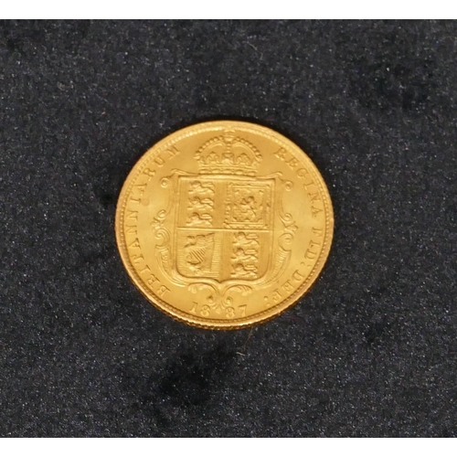 434 - A Victorian gold shield back half sovereign, 1887, 4 grams