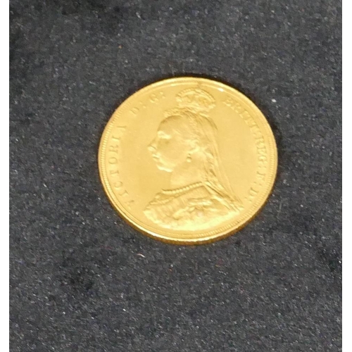 440 - A Victorian gold sovereign, 1887, 8 grams