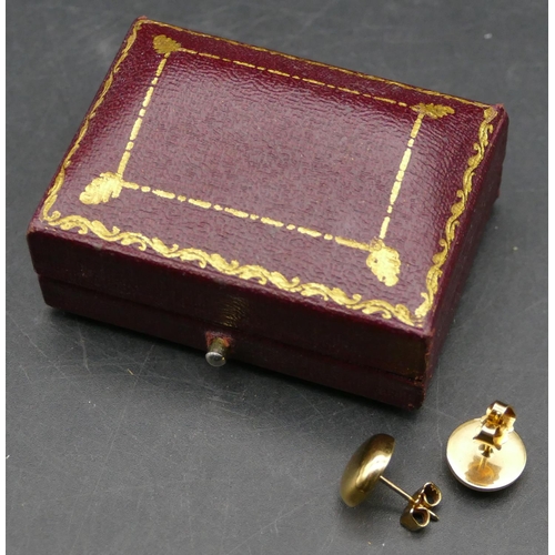 578 - A pair of 18ct gold circular earrings in fitted Asprey leather case, 2.6 grams.