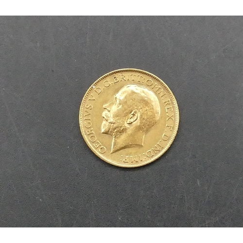 623 - A George V gold sovereign, 1913