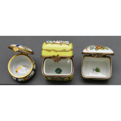 668 - A porcelain rectangular shaped snuff box with hinged lid and gilt metal mounts, on white ground and ... 