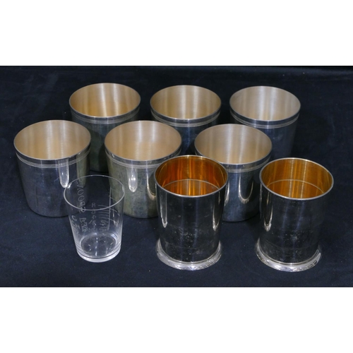 727 - A set of 6 travelling beakers in leather case, 2 collapsible travelling beakers in leather cases and... 