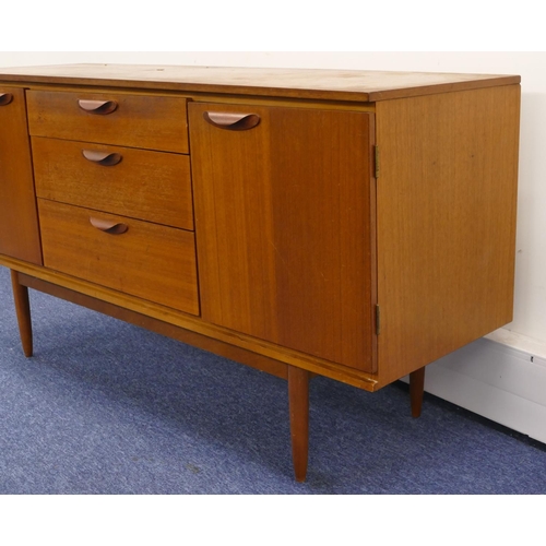 804 - An Austin Suite Retro vintage mid 20th Century 1960's teak sideboard, 3 graduated centre drawers, fl... 