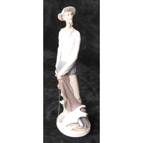 68 - A Lladro figurine 