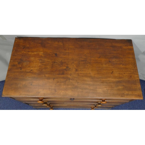 738 - A 19th Century mahogany straight front chest of drawers, 2 short and 3 long graduated drawers with g... 