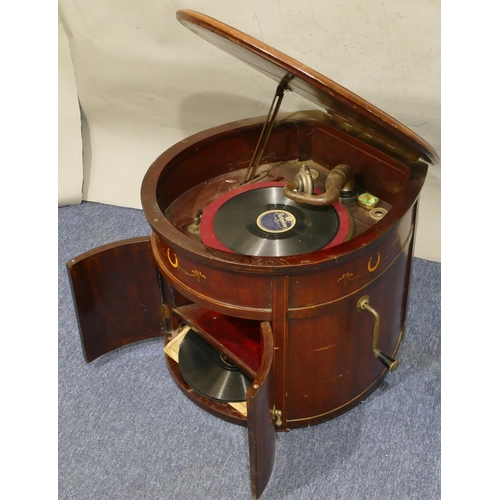 741 - An Edwardian Selecta mahogany domed front gramophone with allover inlaid and painted horseshoe, ribb... 