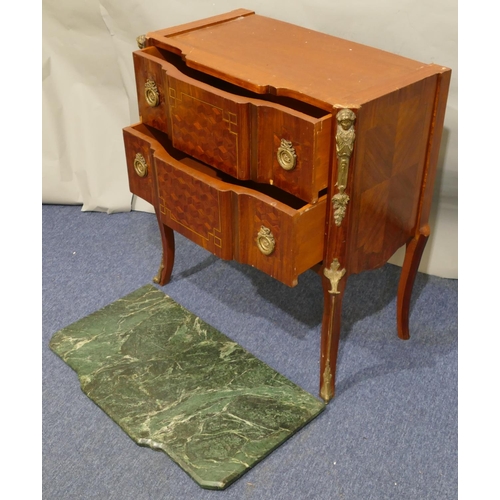 753 - An early 20th Century Continental Kingwood breakfront commode with green marble top, 2 drawers with ... 