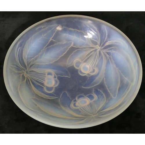 90 - J Vallon frosted glass fruit bowl with cherry and leaf decoration, 23.7cm wide.