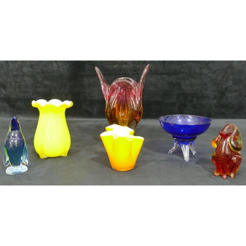 179 - A heavy yellow and red glass square bulbous shaped vase with crinkled rim, 24cm high, a yellow glass... 