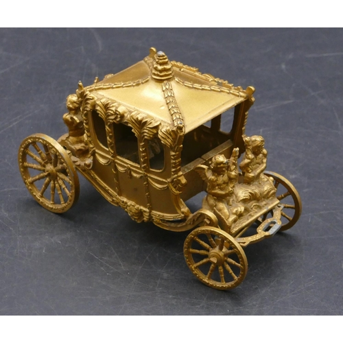 749 - A gilt coronation coach and queen (no box), 39.5cm long overall