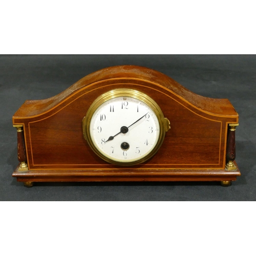 806 - Japy Freres & Co. Edwardian mahogany arch topped timepiece with inlaid stringing, turned column supp... 