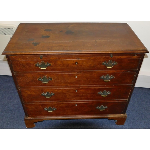 828 - A George III mahogany straight front chest of drawers with brush slide, 4 long graduated drawers bel... 