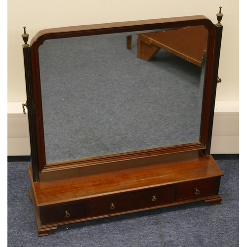 836 - An Edwardian mahogany swing bevelled toilet mirror with reeded supports and brass finials, 3 drawers... 