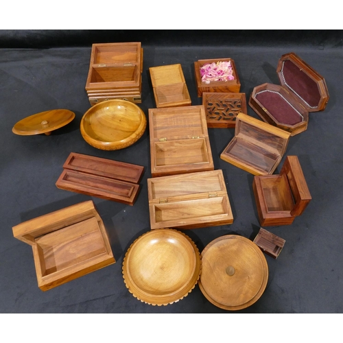 4090 - A quantity of 13 various wooden trinket boxes etc. (13)