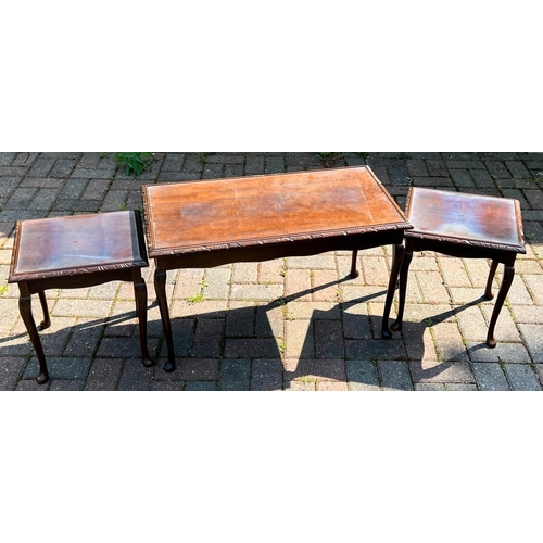 4147 - A set of 3 mahogany coffee tables with glass tops on cabriole legs, largest 79cm wide, 42.5cm deep