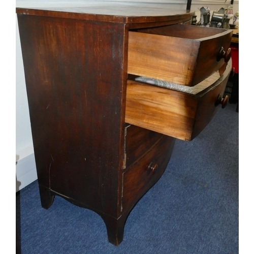 4106 - A George III mahogany bow fronted chest of drawers, with banded top, (3 pieces of veneer to top and ... 