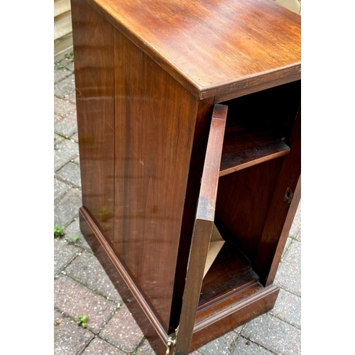 4141 - An Edwardian mahogany bedside cupboard with single panelled door, 34.5cm wide, 50.5cm deep, 75cm hig... 