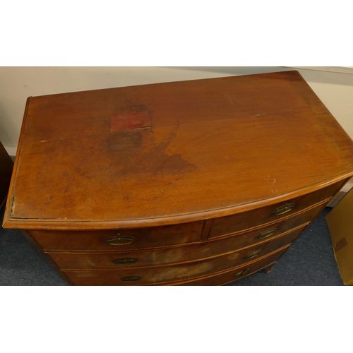 640 - A 19th Century mahogany bow fronted chest of drawers with 2 short and 3 long graduated drawers with ... 