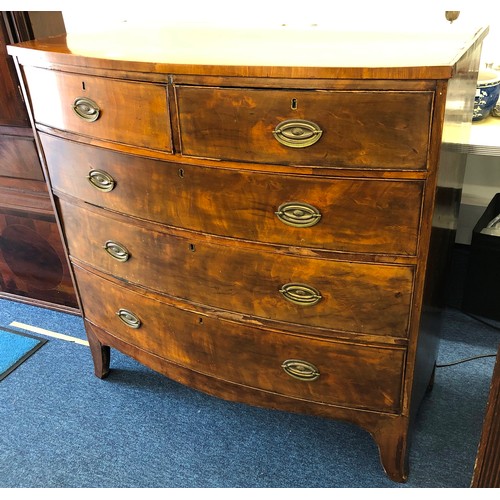 6064 - A 19th Century mahogany bow fronted chest of drawers, 105cm wide, 51cm deep, 104cm high.