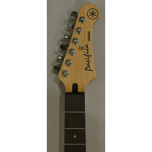 1068 - Yamaha Pacific 6-string electric guitar, overall length 99cm.