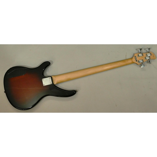 1073 - Yamaha 4-string bass electric guitar, overall length 111cm.