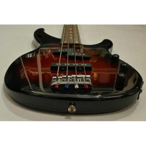 1073 - Yamaha 4-string bass electric guitar, overall length 111cm.