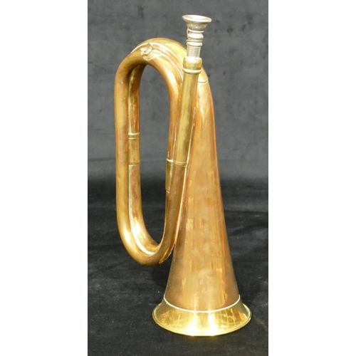 1095 - A brass and copper bugle, 30.5cm long