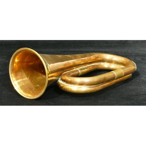 1095 - A brass and copper bugle, 30.5cm long