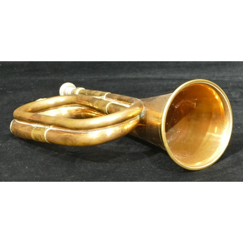 1095 - A brass and copper bugle, 30.5cm long