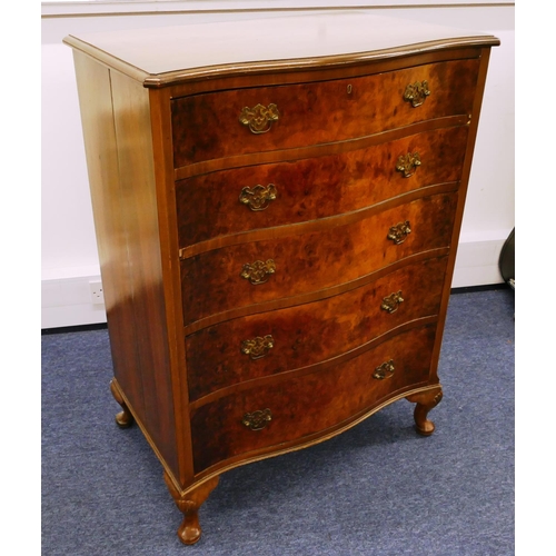 1157 - A walnut and mahogany serpentine fronted chest of drawers with 5 long graduated drawers and drop bra... 