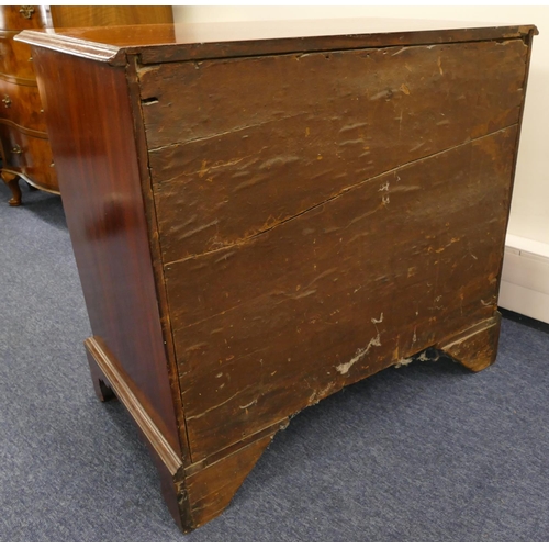 1160 - A George III mahogany small straight front chest of drawers with 4 long graduated drawers, drop bras... 