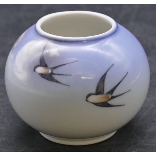 150 - Royal Copenhagen small round bulbous shaped pot with bird decoration, numbered 2671, 6.2cm high.